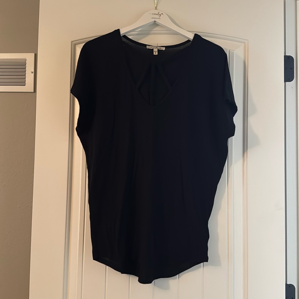 Express Black Top
